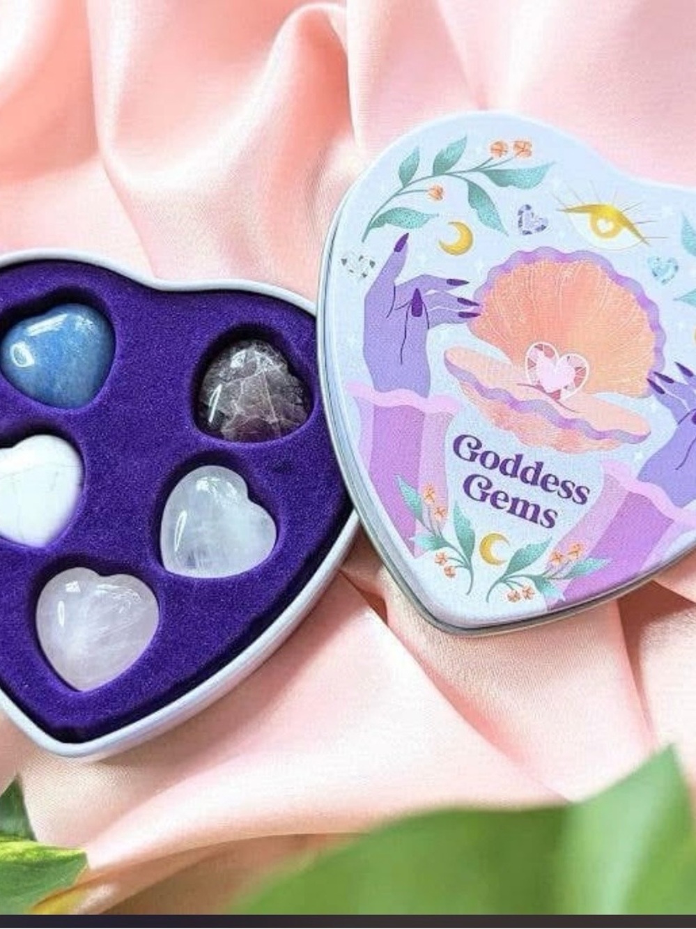 Goddess Gems Crystal Heart Tin Set